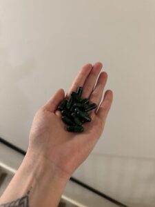 Amazon same product Seed DS-01 Daily Synbiotic - Prebiotic and Probiotic for Women & Men - Digestive Health, Gut Health, Immune Support, Bloating & Constipation Relief - Vegan & Shelf-Stable - 60 Capsules (30-Day Supply) photo review