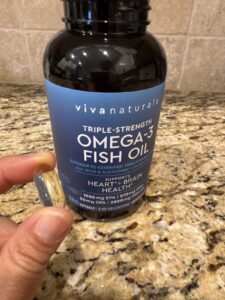 Amazon same product Triple Strength Omega-3 Fish Oil Supplement for Women and Men – 2500 mg High-Potency, Easy-to-Absorb Re-esterified Triglyceride Form, Pescatarian-Friendly DPA EPA DHA Omega-3 Supplement photo review