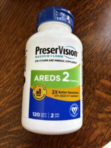 Amazon same product PreserVision AREDS 2 Eye Vitamins, #1 Eye Doctor Recommended Brand, Lutein and Zeaxanthin Supplement with Vitamin C, Vitamin E, Zinc, and Copper, 120 Softgels (Minigels) photo review