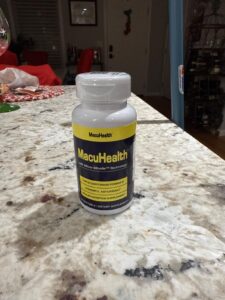 Amazon same product Macuhealth Triple Carotenoid Formula - Eye Vitamins for Adults - 90 Softgels, 3 Month Supply photo review