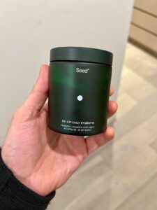 Amazon same product Seed DS-01 Daily Synbiotic - Prebiotic and Probiotic for Women & Men - Digestive Health, Gut Health, Immune Support, Bloating & Constipation Relief - Vegan & Shelf-Stable - 60 Capsules (30-Day Supply) photo review