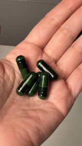 Amazon same product Seed DS-01 Daily Synbiotic - Prebiotic and Probiotic for Women & Men - Digestive Health, Gut Health, Immune Support, Bloating & Constipation Relief - Vegan & Shelf-Stable - 60 Capsules (30-Day Supply) photo review