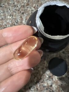 Amazon same product Triple Strength Omega-3 Fish Oil Supplement for Women and Men – 2500 mg High-Potency, Easy-to-Absorb Re-esterified Triglyceride Form, Pescatarian-Friendly DPA EPA DHA Omega-3 Supplement photo review