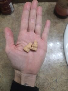 Amazon same product WEEM Hair Skin and Nails Gummies - Supports Healthy Hair - Vegan biotin Vitamins for Women & Men Supports Faster Hair Growth, Stronger Nails, Healthy Skin, Extra Strength photo review