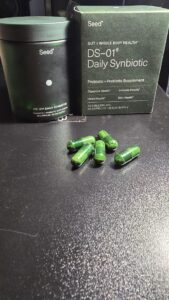 Amazon same product Seed DS-01 Daily Synbiotic - Prebiotic and Probiotic for Women & Men - Digestive Health, Gut Health, Immune Support, Bloating & Constipation Relief - Vegan & Shelf-Stable - 60 Capsules (30-Day Supply) photo review