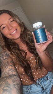 Amazon same product WEEM Hair Skin and Nails Gummies - Supports Healthy Hair - Vegan biotin Vitamins for Women & Men Supports Faster Hair Growth, Stronger Nails, Healthy Skin, Extra Strength photo review