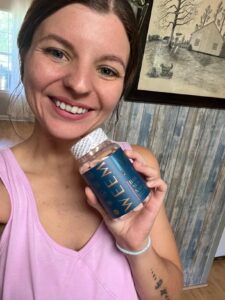 Amazon same product WEEM Hair Skin and Nails Gummies - Supports Healthy Hair - Vegan biotin Vitamins for Women & Men Supports Faster Hair Growth, Stronger Nails, Healthy Skin, Extra Strength photo review