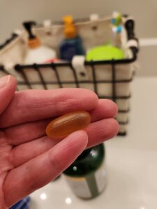 Amazon same product Nature's Bounty Odorless Fish Oil, 1200mg Omega-3 per Serving Including EPA & DHA, Supports Heart Health, Purified to Eliminate Mercury, Coated Softgels, Gluten Free, No Shellfish, 90 Ct photo review